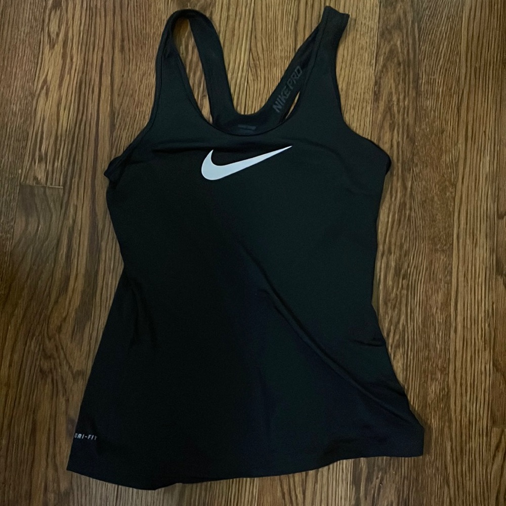 Nike pro workout tank